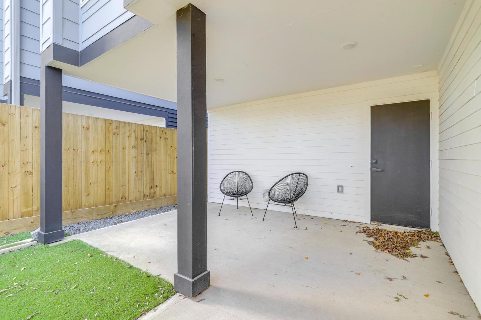 3 Mi To Dtwn Modern Townhome With Yard In Houston Exterior photo