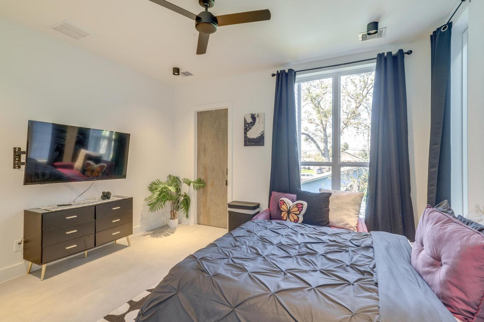 3 Mi To Dtwn Modern Townhome With Yard In Houston Exterior photo