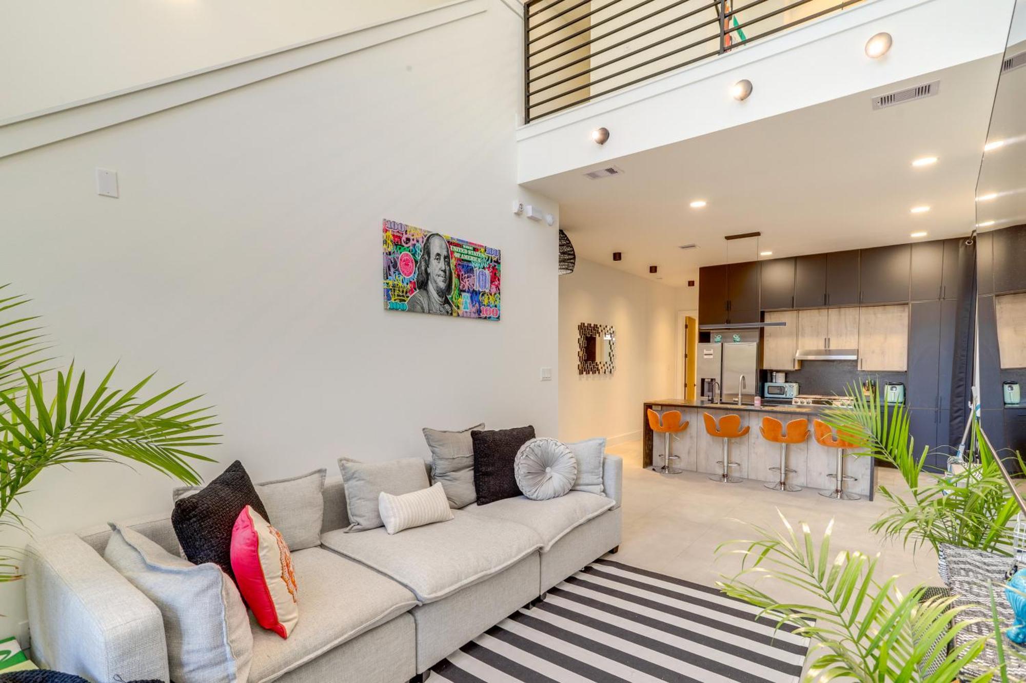 3 Mi To Dtwn Modern Townhome With Yard In Houston Exterior photo