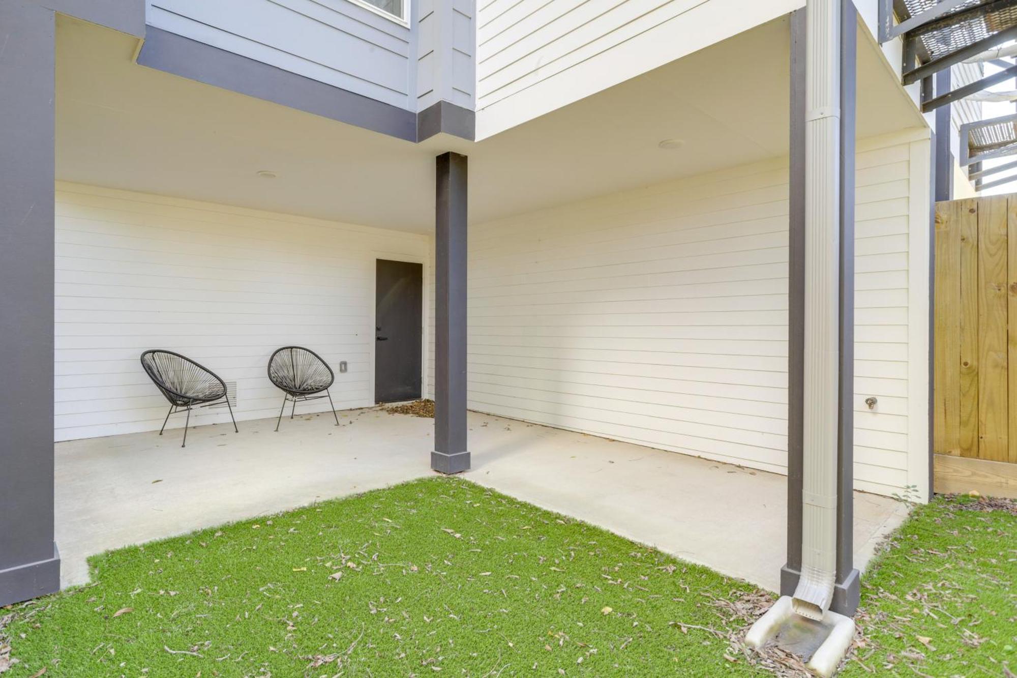 3 Mi To Dtwn Modern Townhome With Yard In Houston Exterior photo