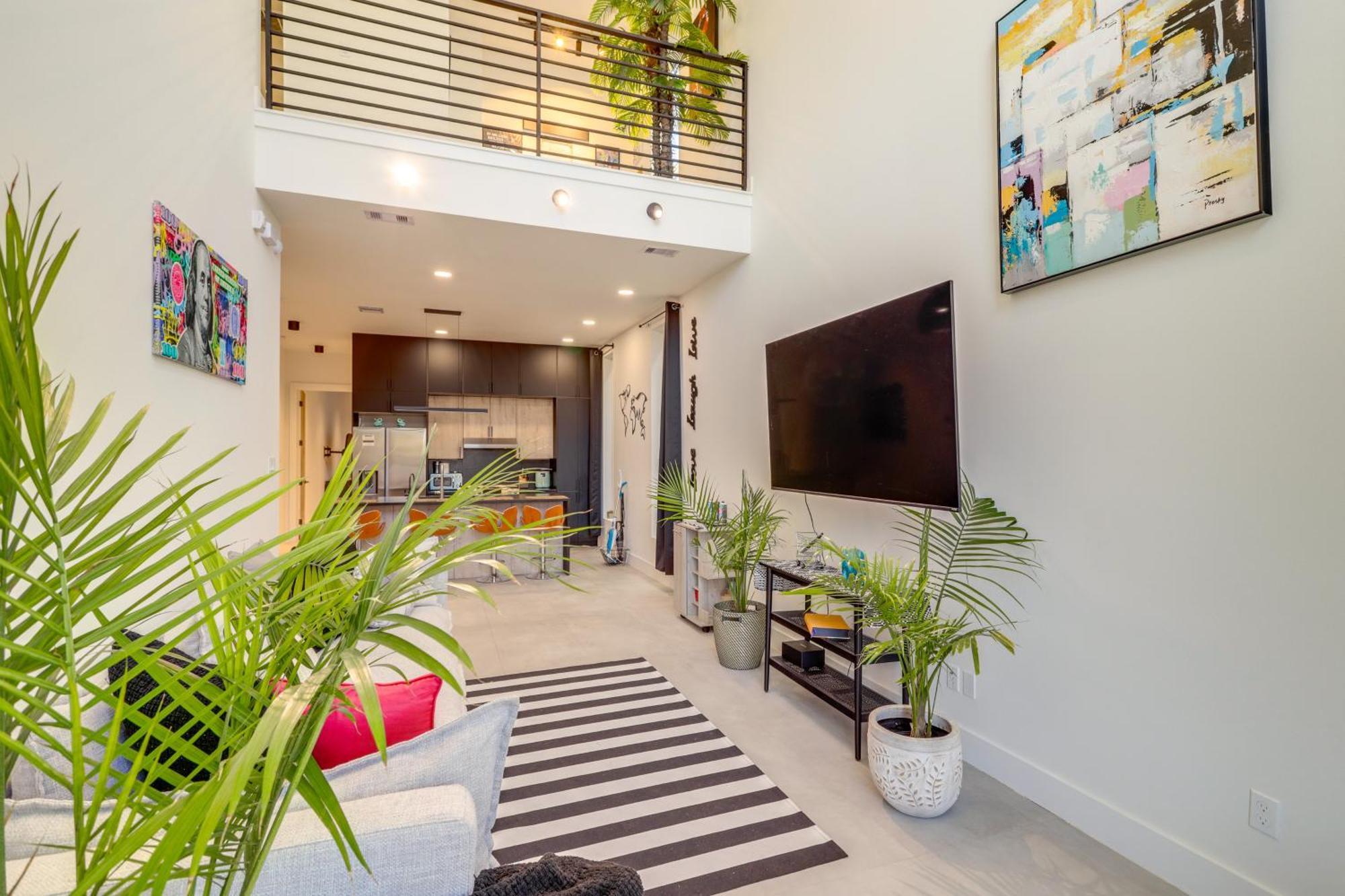 3 Mi To Dtwn Modern Townhome With Yard In Houston Exterior photo